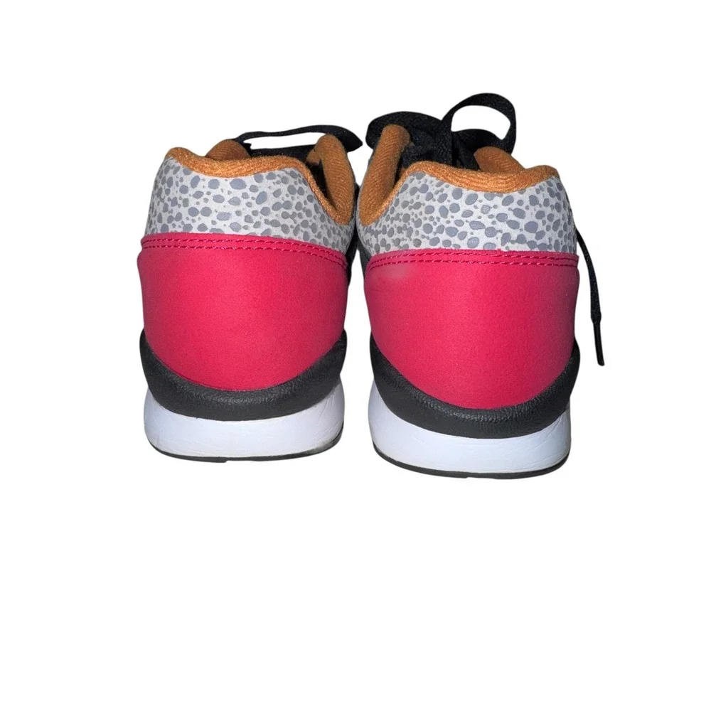 Nike Air Safari SE Bright Crimson Kumquat Black‎ BQ8418-600 M/7.5 W/9 Sneakers